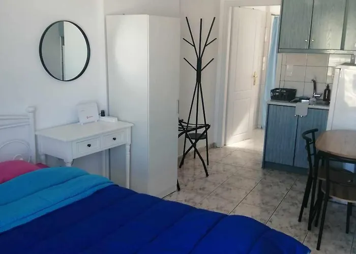 Antonio House